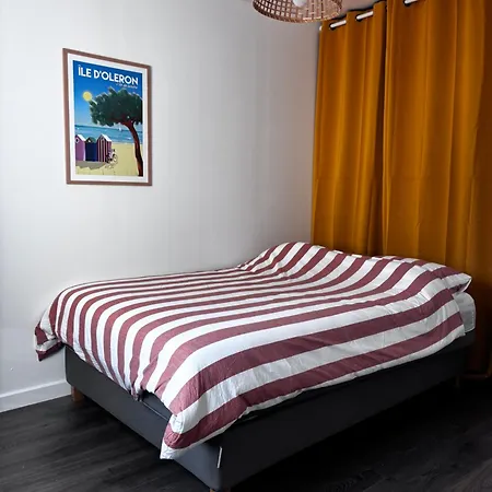 Maison Calme Avec Jardin, A Velo 度假居 *